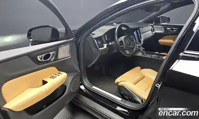 Volvo V60 2020 2.0 Автомат в Москве № 164688, миниатюра 11