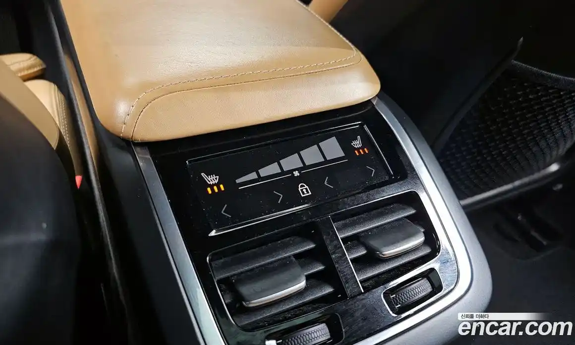 Volvo V60 2020 2.0 Автомат в Москве № 164688, фото 18