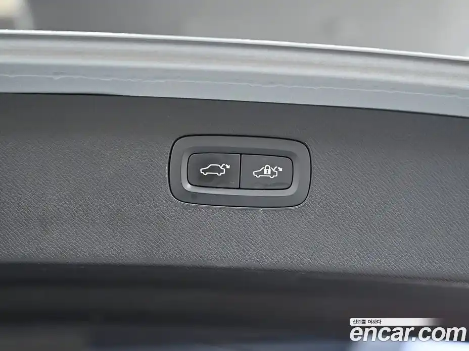 Volvo XC90 2017 2.0 Автомат в Москве № 164881, фото 11