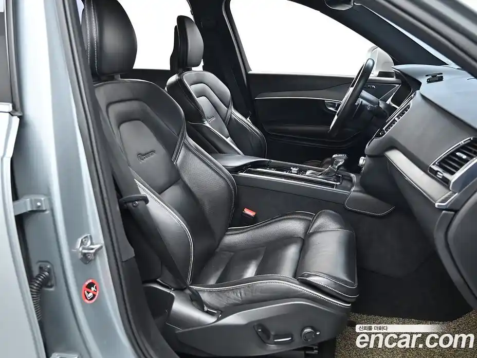 Volvo XC90 2017 2.0 Автомат в Москве № 164881, фото 16