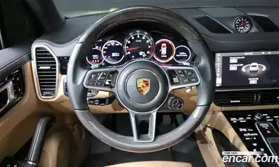 Porsche Cayenne, 2021