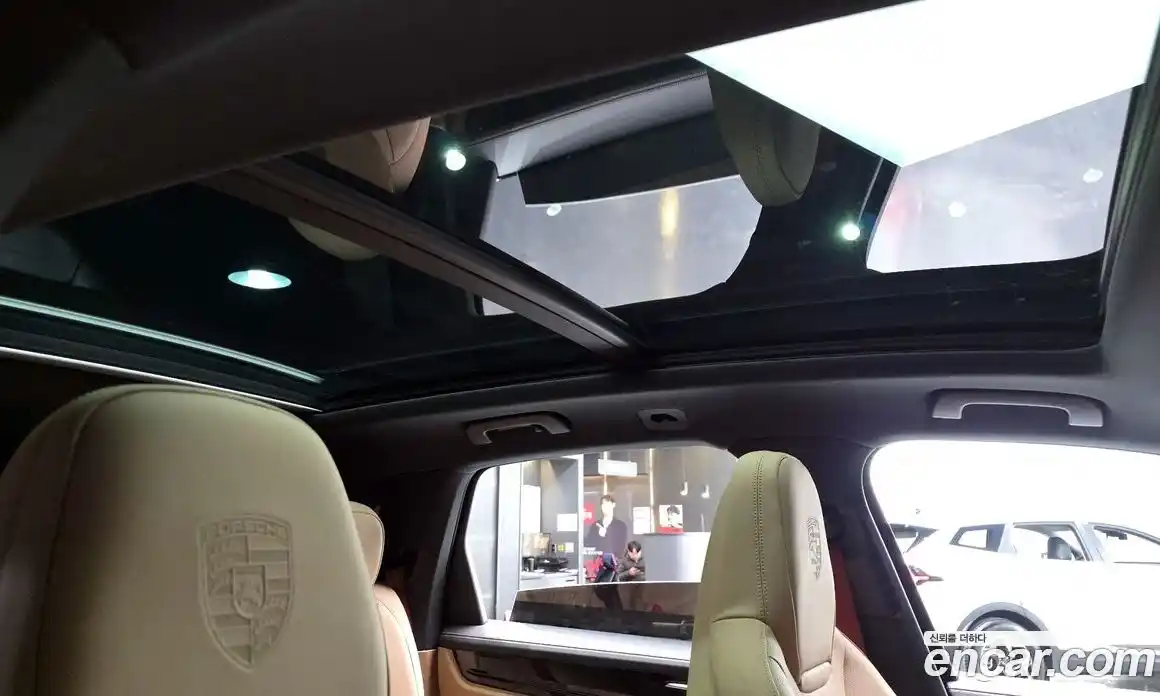 Porsche Cayenne 2021 3.0 Автомат в Москве № 165100, фото 4