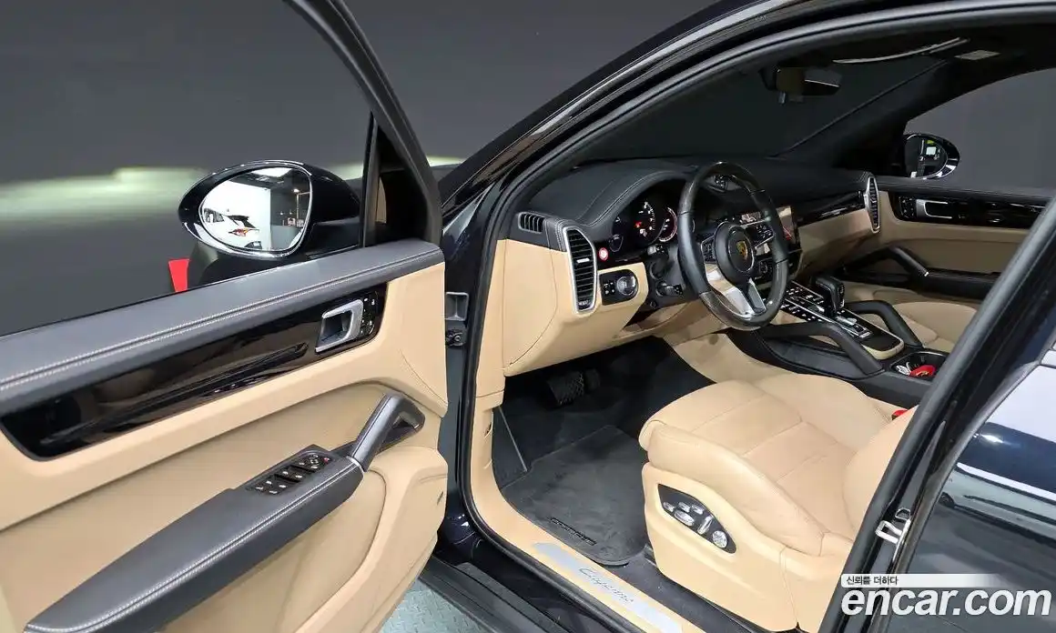 Porsche Cayenne 2021 3.0 Автомат в Москве № 165100, фото 5