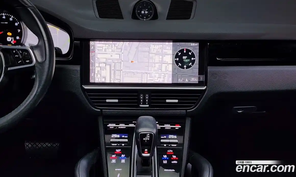 Porsche Cayenne 2021 3.0 Автомат в Москве № 165393, фото 14