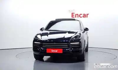 Porsche Cayenne 2021 3.0 Автомат в Москве № 165393, миниатюра 3