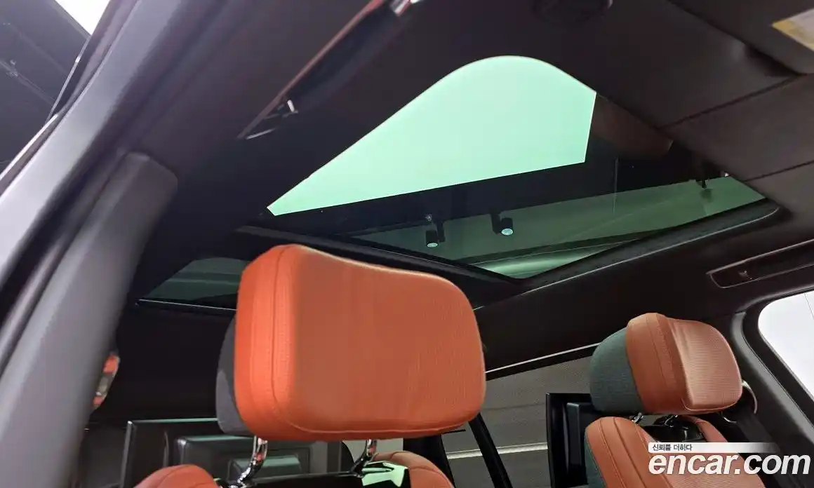 Land Rover Range-Rover 2024 4.4 Автомат в Москве № 166021, фото 19