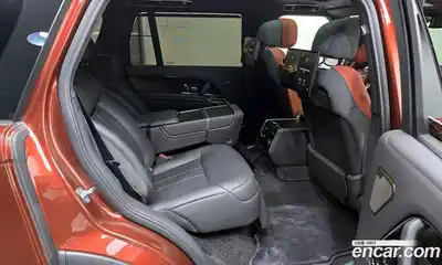 Land Rover Range-Rover 2024 4.4 Автомат в Москве № 166021, миниатюра 5