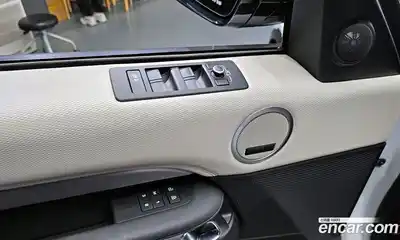 Land Rover Discovery 2022 3.0 Автомат в Москве № 166301, миниатюра 4