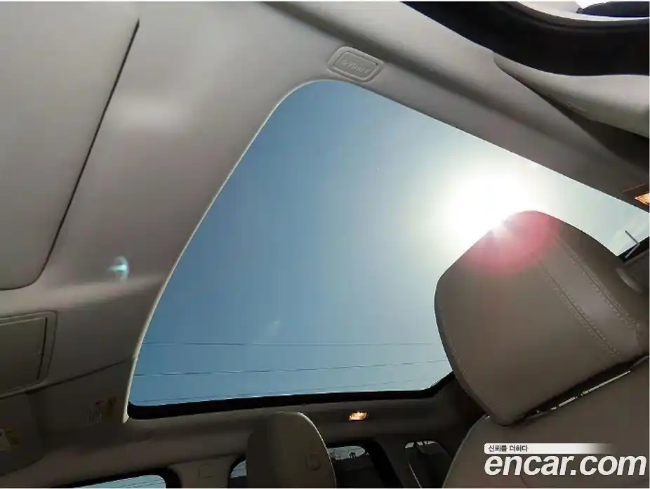 Land Rover Range-Rover Evoque 2017 2.0 Автомат в Москве № 166889, фото 17