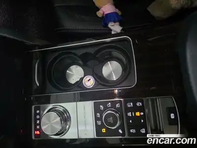 Land Rover Range-Rover 2017 4.4 Автомат в Москве № 166899, миниатюра 9