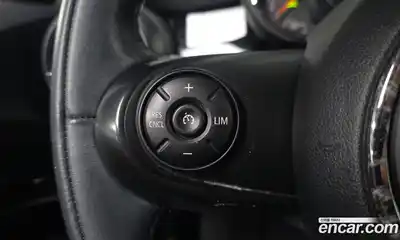 Mini Cooper 2019 1.5 Автомат в Москве № 167294, миниатюра 2