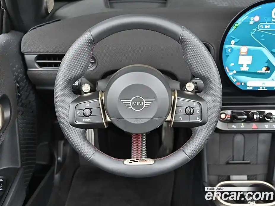 Mini Cooper Convertible 2025 2.0 Автомат в Москве № 167328, фото 13