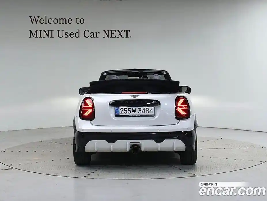 Mini Cooper Convertible 2025 2.0 Автомат в Москве № 167328, фото 4