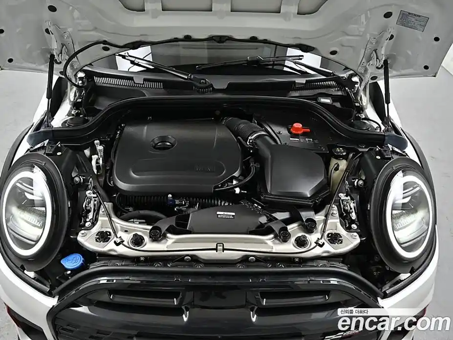 Mini Cooper Convertible 2025 2.0 Автомат в Москве № 167328, фото 6