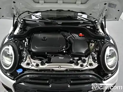 Mini Cooper Convertible 2025 2.0 Автомат в Москве № 167328, миниатюра 6