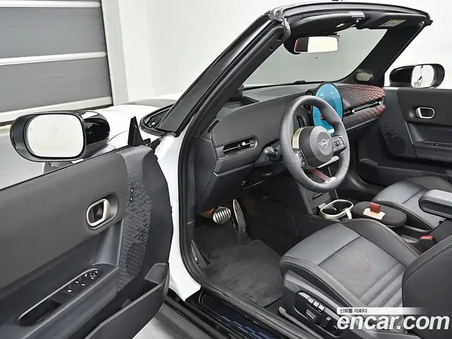 Mini Cooper Convertible 2025 2.0 Автомат в Москве № 167328, фото 10