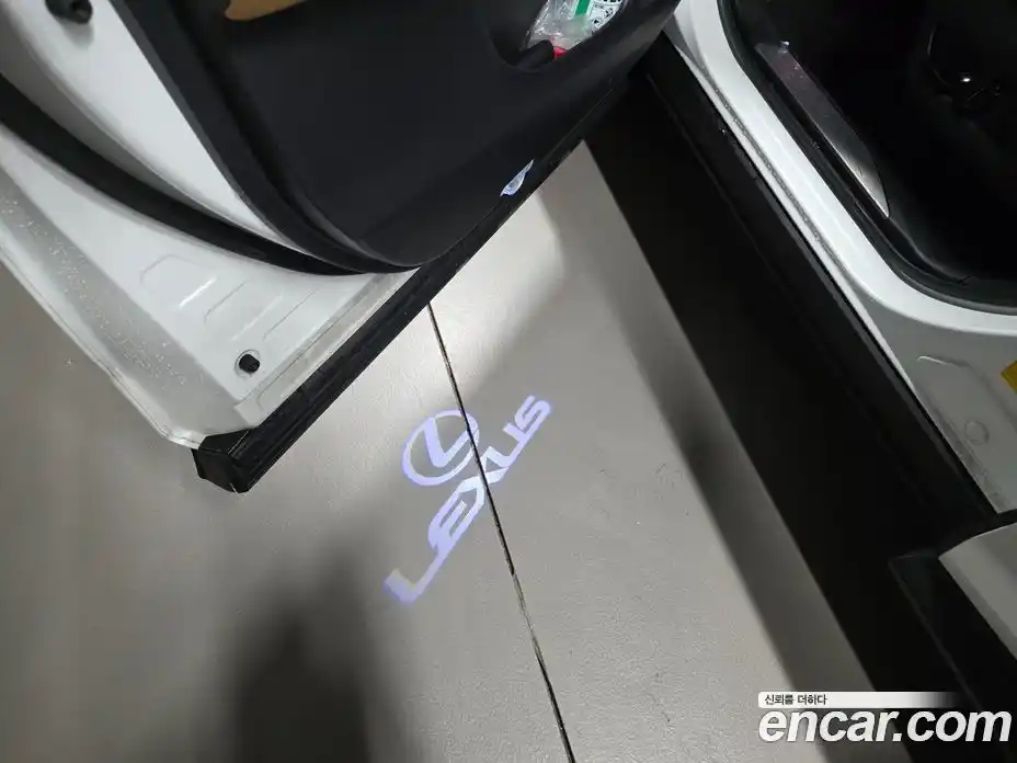 Lexus NX 2025 2.5 Вариатор в Москве № 168013, фото 12