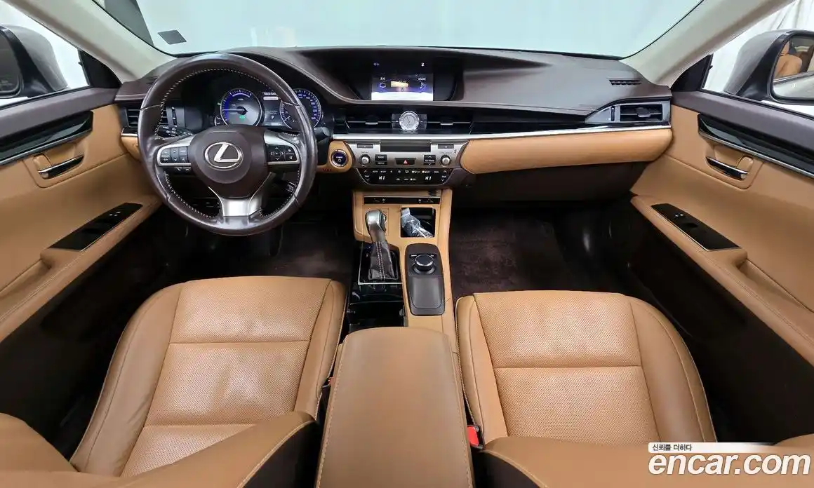 Lexus ES 2017 2.5 Автомат в Москве № 168192, фото 14