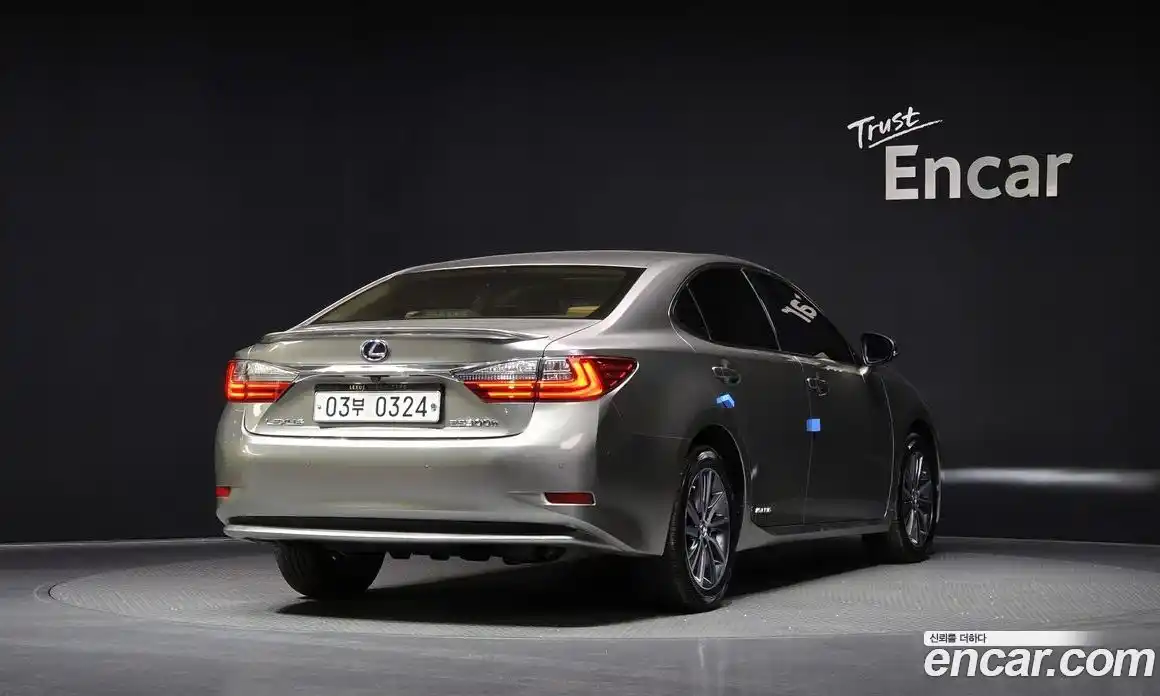 Lexus ES 2017 2.5 Автомат в Москве № 168192, фото 15