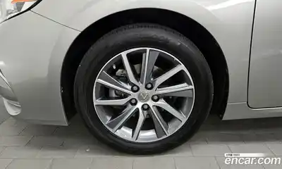 Lexus ES 2017 2.5 Автомат в Москве № 168192, миниатюра 2