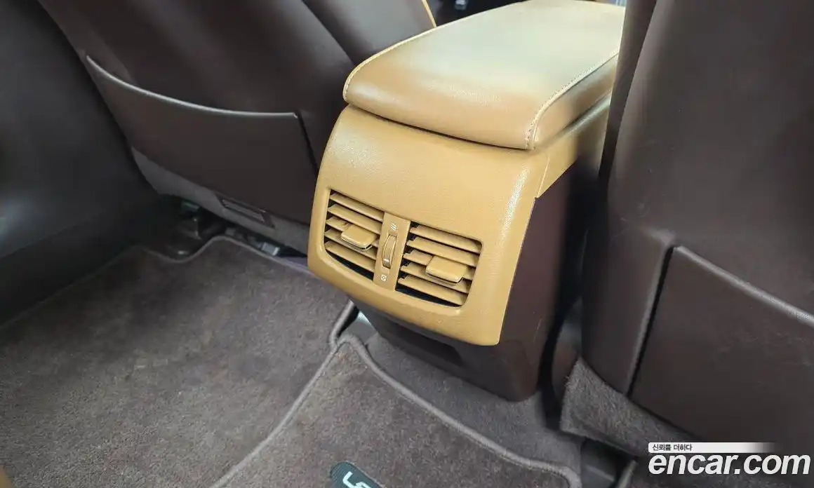 Lexus ES 2017 2.5 Автомат в Москве № 168192, фото 8