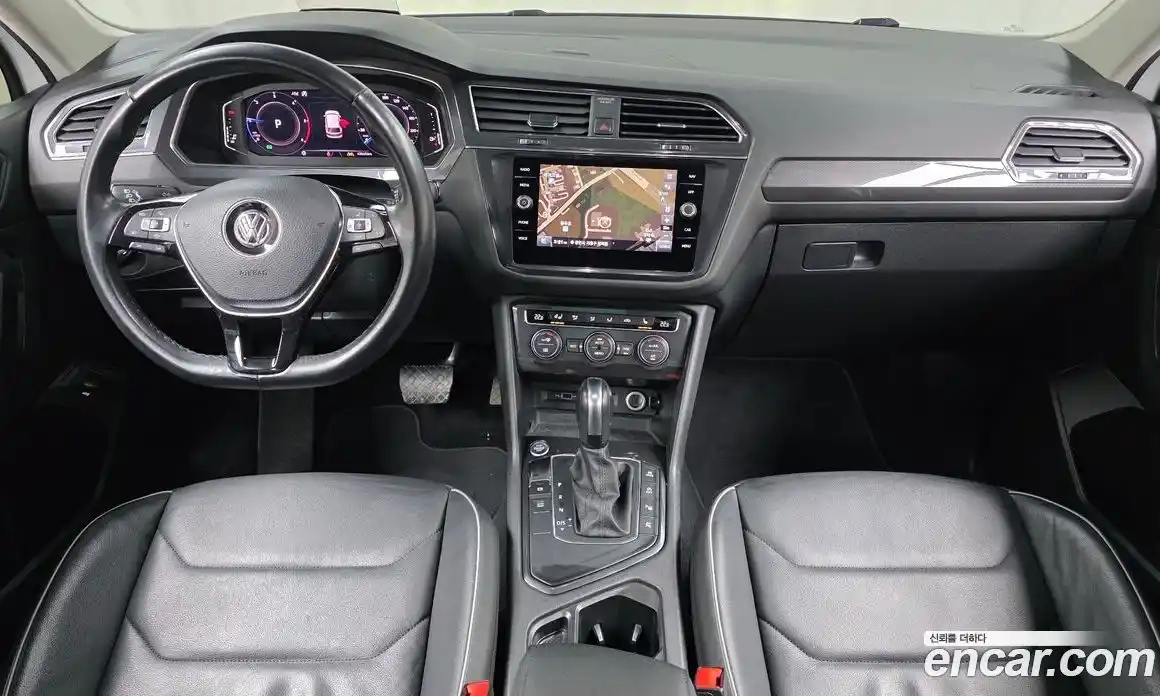 Volkswagen Tiguan 2020 2.0 Автомат в Москве № 168649, фото 18