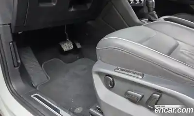 Volkswagen Tiguan 2020 2.0 Автомат в Москве № 168649, миниатюра 4