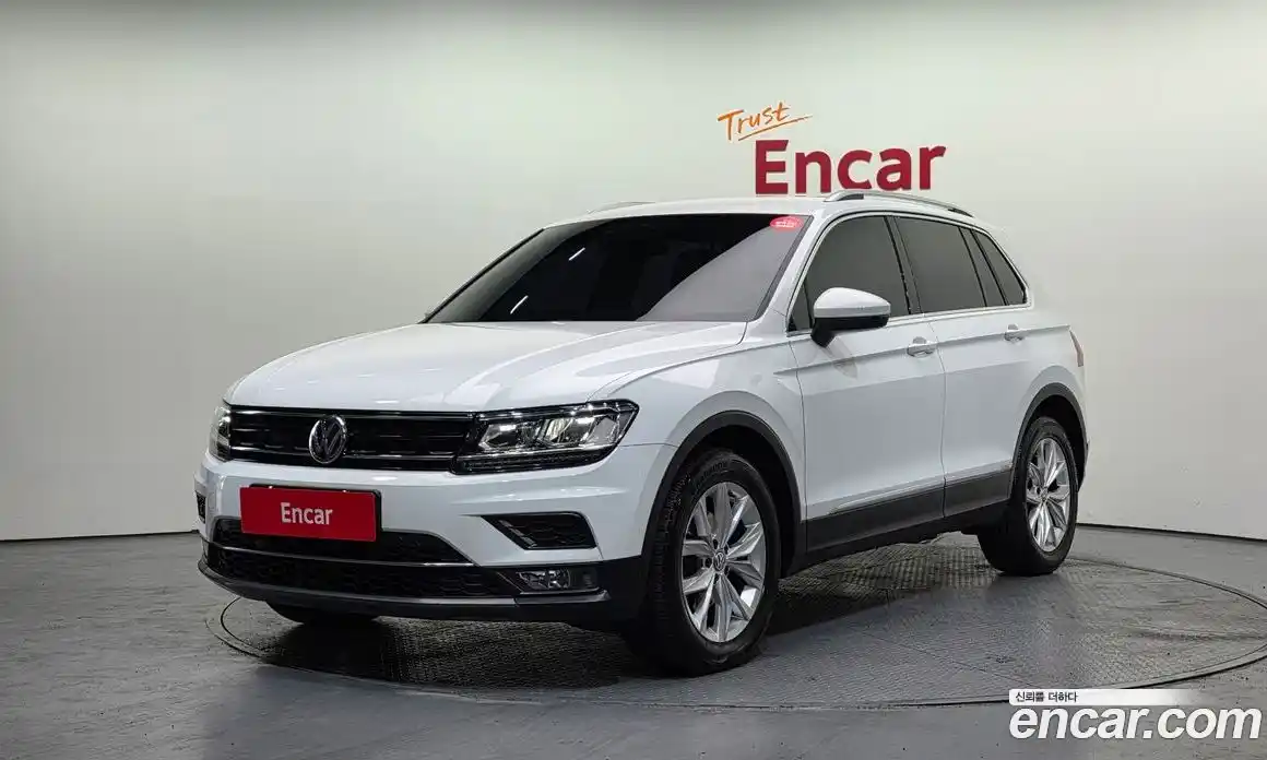 Volkswagen Tiguan 2020 2.0 Автомат в Москве № 168986, фото 18