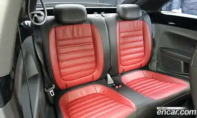 Volkswagen Beatle 2013 2.0 Автомат в Москве № 169046, миниатюра 3