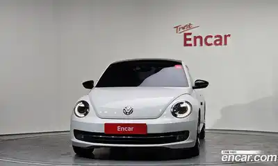 Volkswagen Beatle 2013 2.0 Автомат в Москве № 169046, миниатюра 4