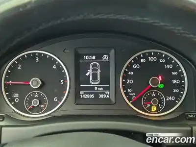 Volkswagen Tiguan 2016 2.0 Автомат в Москве № 169295, миниатюра 5