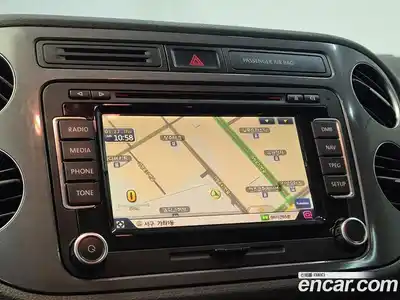 Volkswagen Tiguan 2016 2.0 Автомат в Москве № 169295, миниатюра 6