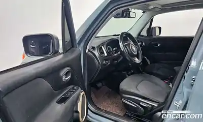 Jeep Renegade 2016 2.0 Автомат в Москве № 169846, миниатюра 8
