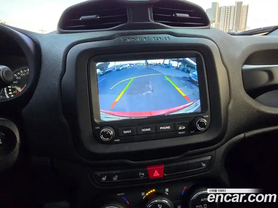 Jeep Renegade 2017 2.4 Автомат в Москве № 170056, фото 18