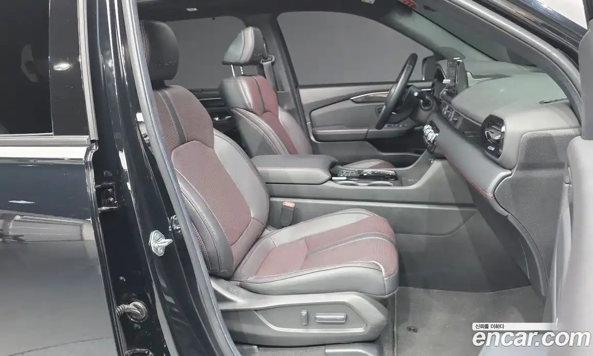 Honda Pilot 2025 3.5 Автомат в Москве № 170421, фото 11