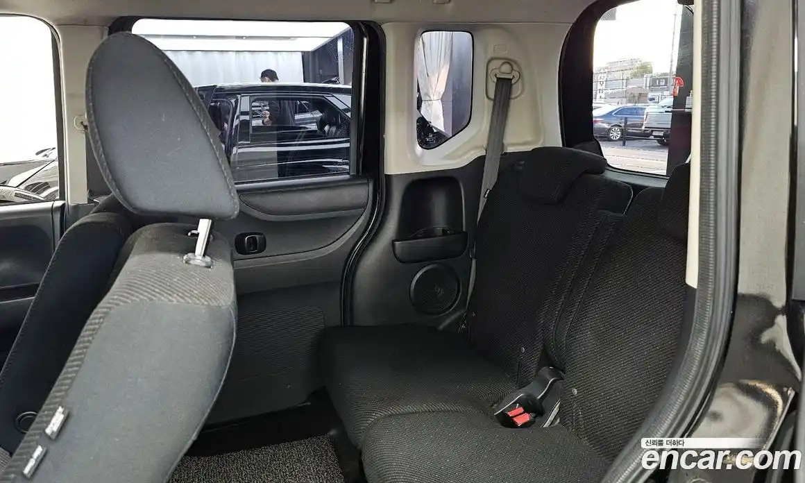 Honda N-BOX 2015 0.7 Автомат в Москве № 170520, фото 10