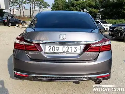 Honda Accord 2017 2.4 Автомат в Москве № 170711, миниатюра 4