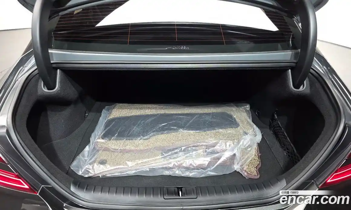 Genesis G70 2023 2.0 Автомат в Москве № 1707, фото 17