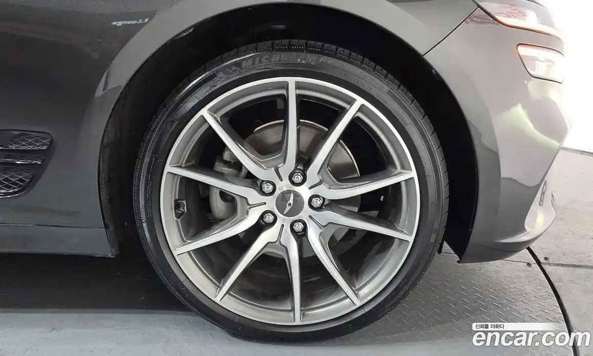 Genesis G70 2023 2.0 Автомат в Москве № 1707, фото 20