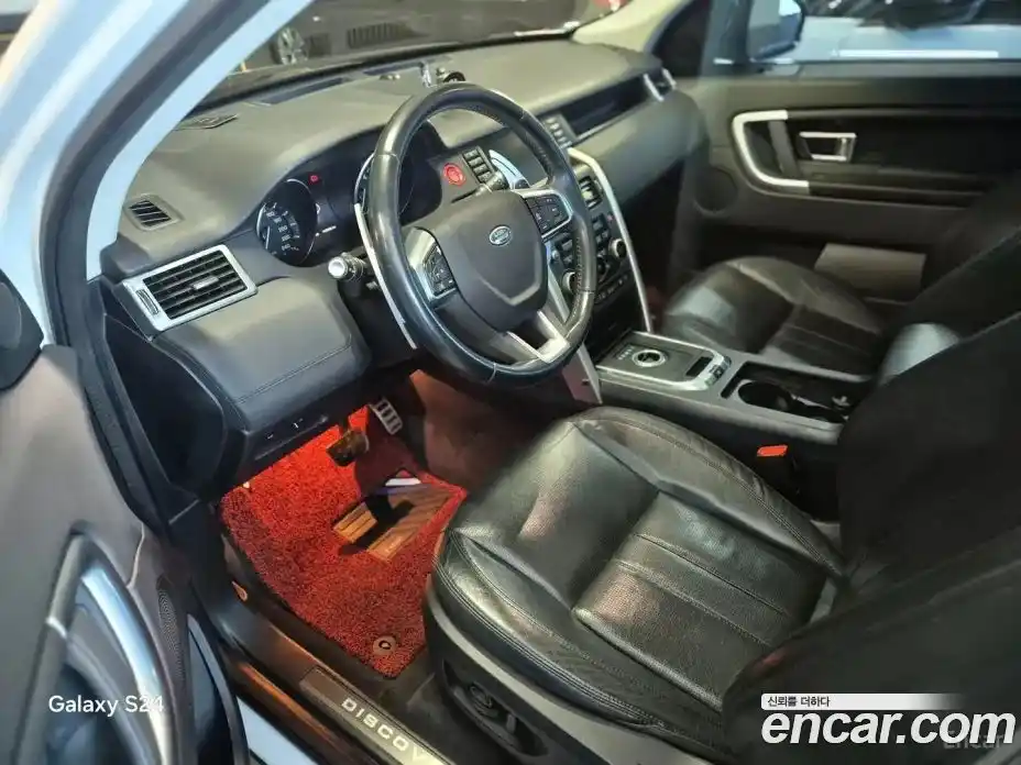 Land Rover Discovery Sport 2016 2.0 Автомат в Москве № 172465, фото 12