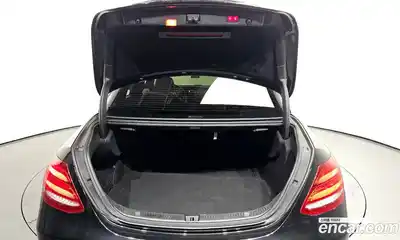 Mercedes-Benz E-Class, 2020