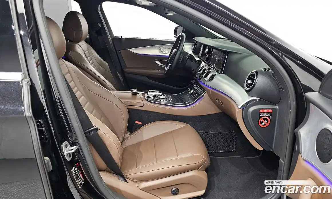 Mercedes-Benz E-Class 2020 2.0 Автомат в Москве № 180656, фото 15