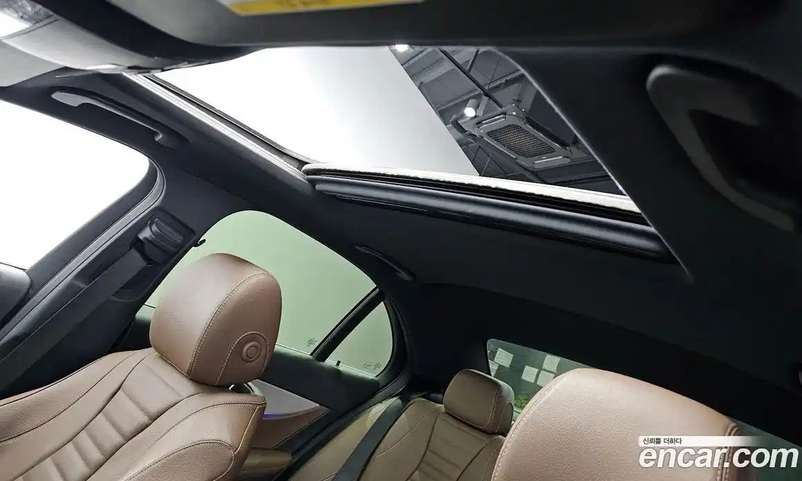 Mercedes-Benz E-Class 2020 2.0 Автомат в Москве № 180656, фото 9