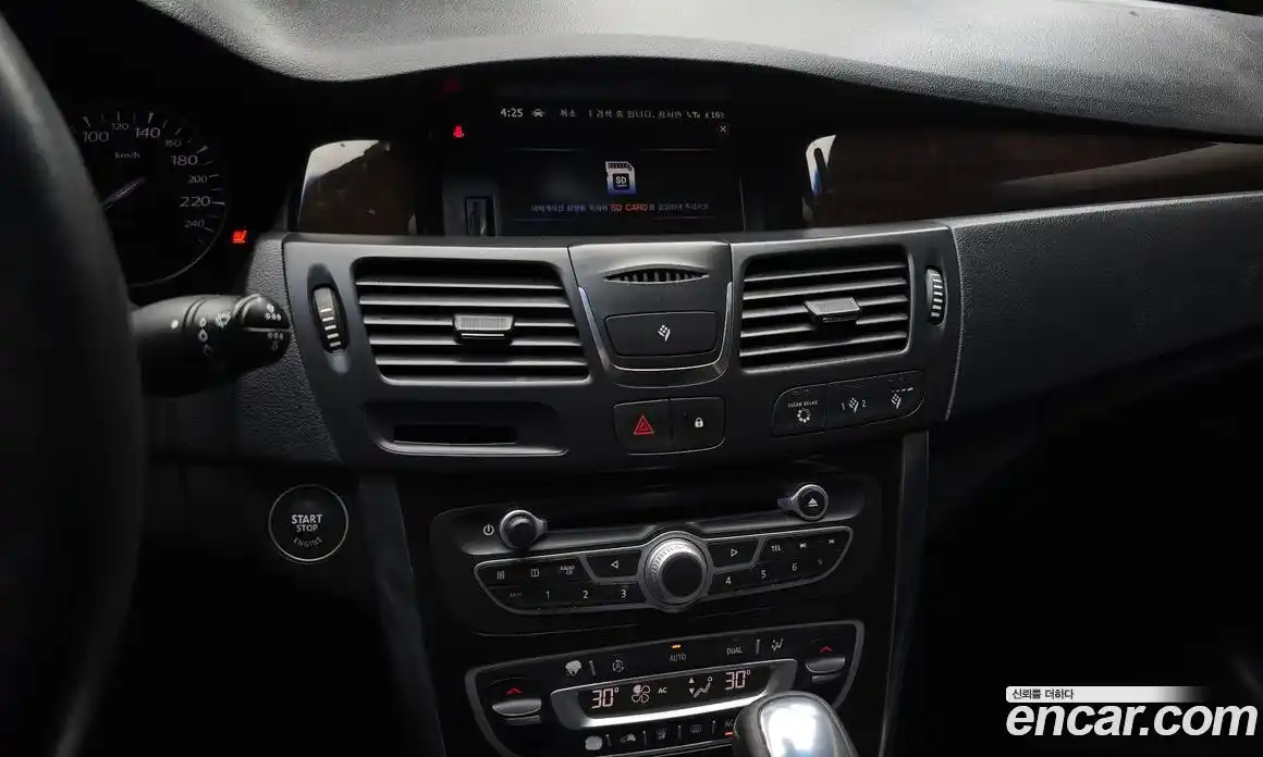 Renault SM5 2010 2.0 Автомат в Москве № 184071, фото 19