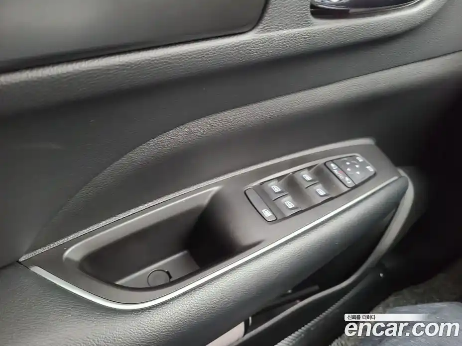 Renault QM6 2022 2.0 Вариатор в Москве № 185464, фото 13