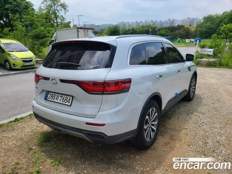 Renault QM6 2022 2.0 Вариатор в Москве № 185464, фото 3