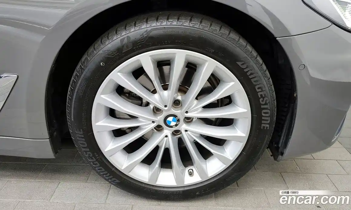 BMW 5-Series 2021 2.0 Автомат в Москве № 190987, фото 20