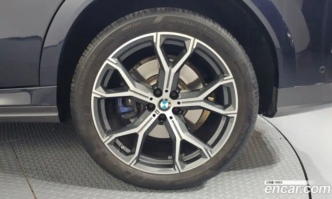 BMW X6 2021 3.0 Автомат в Москве № 192114, фото 12