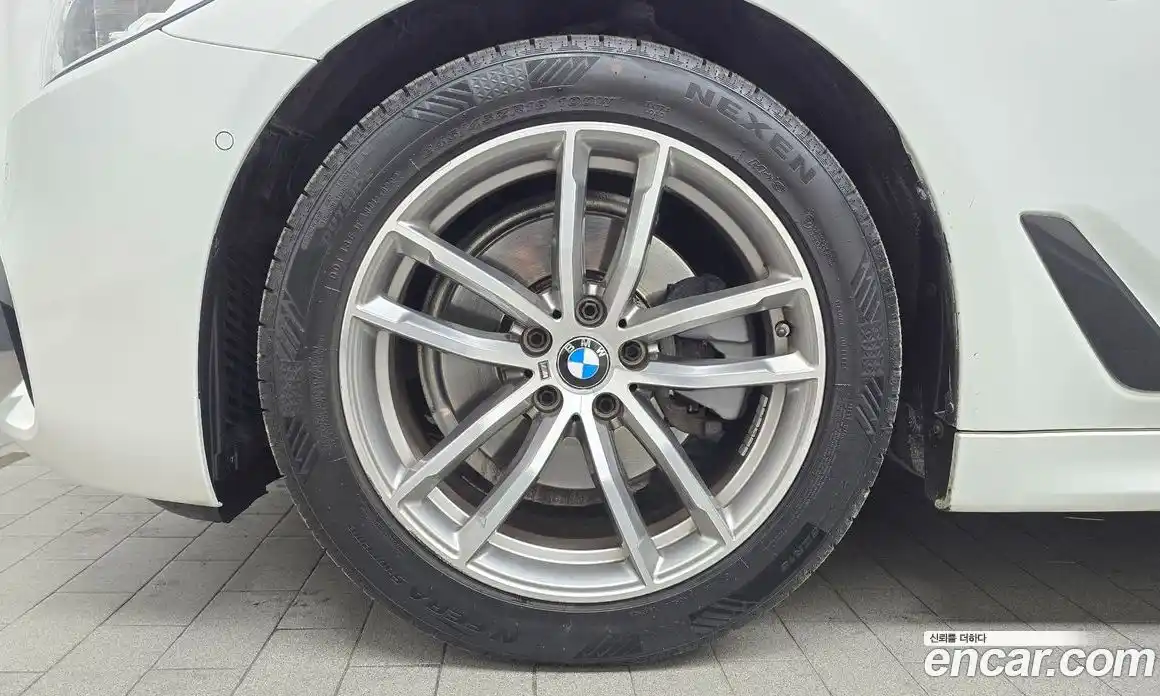 BMW 5-Series 2017 2.0 Автомат в Москве № 192149, фото 13