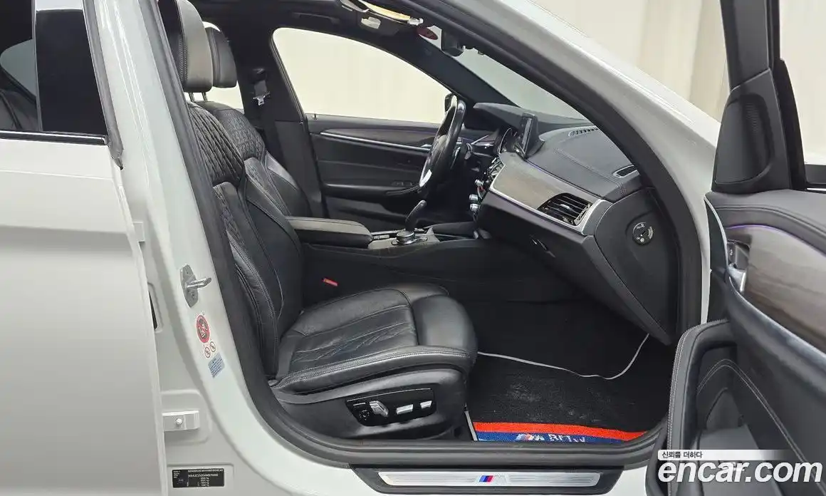 BMW 5-Series 2017 2.0 Автомат в Москве № 192149, фото 15